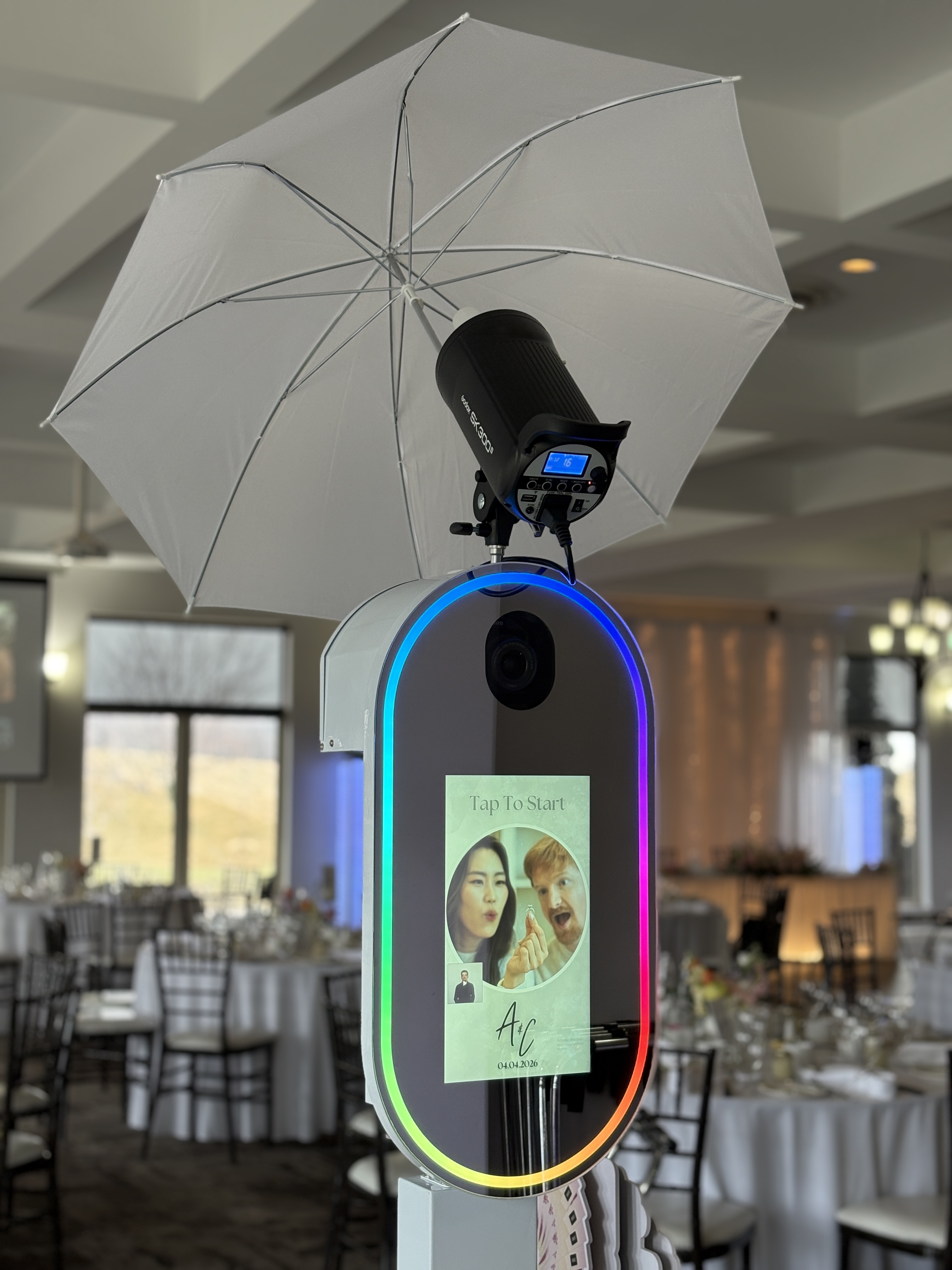 Smileshine photobooth with RGB ring light ready for guests at a Tangle Creek wedding